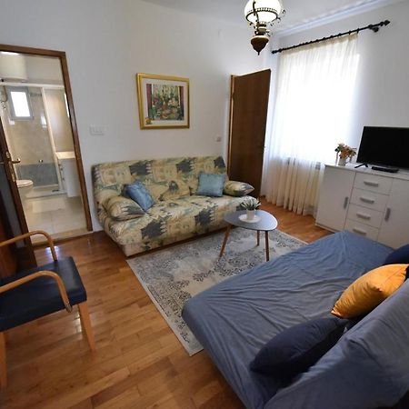 Apartment Nona Tar-Vabriga Eksteriør bilde