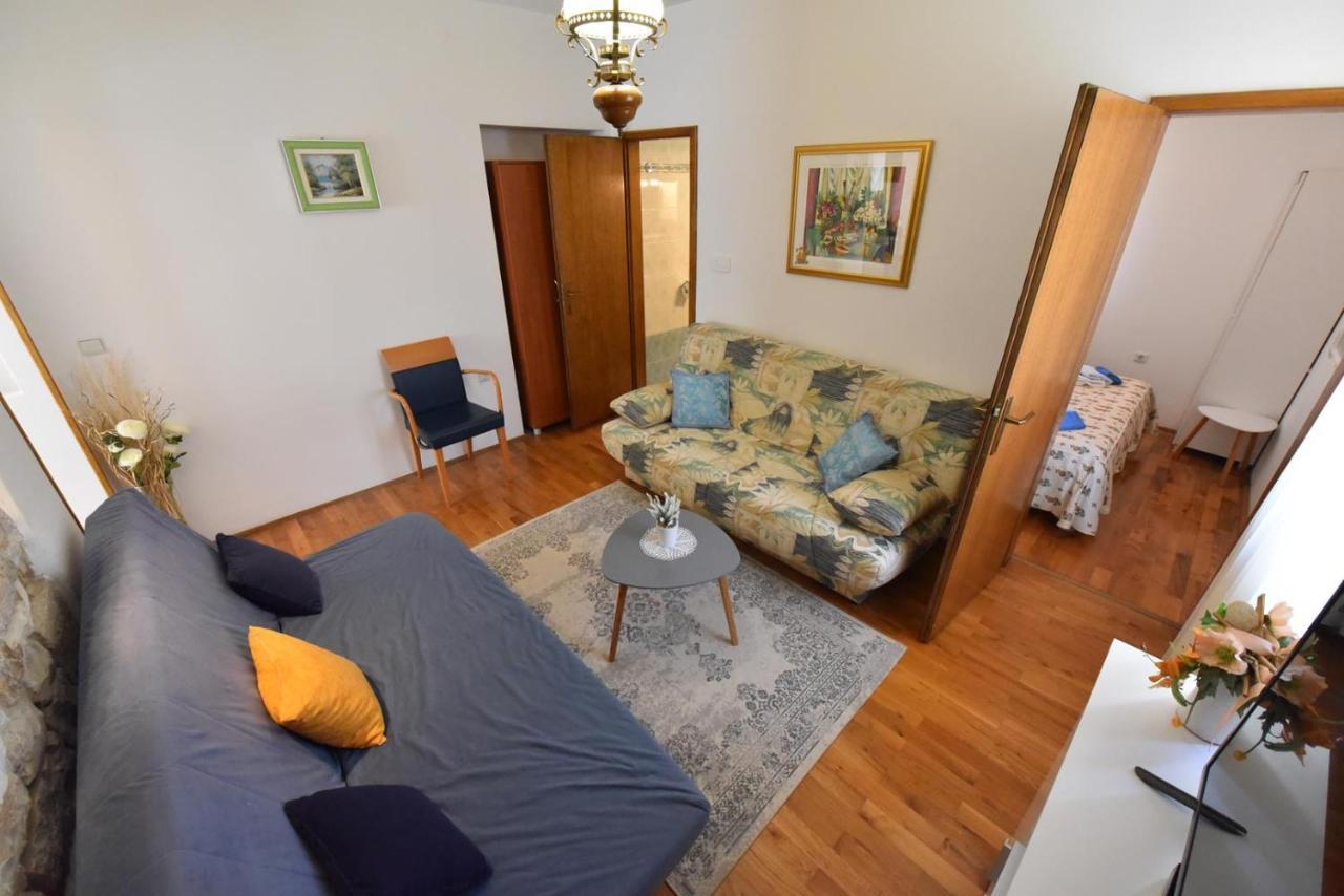 Apartment Nona Tar-Vabriga Eksteriør bilde