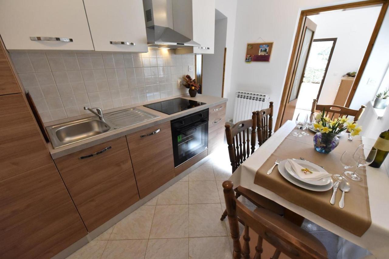 Apartment Nona Tar-Vabriga Eksteriør bilde
