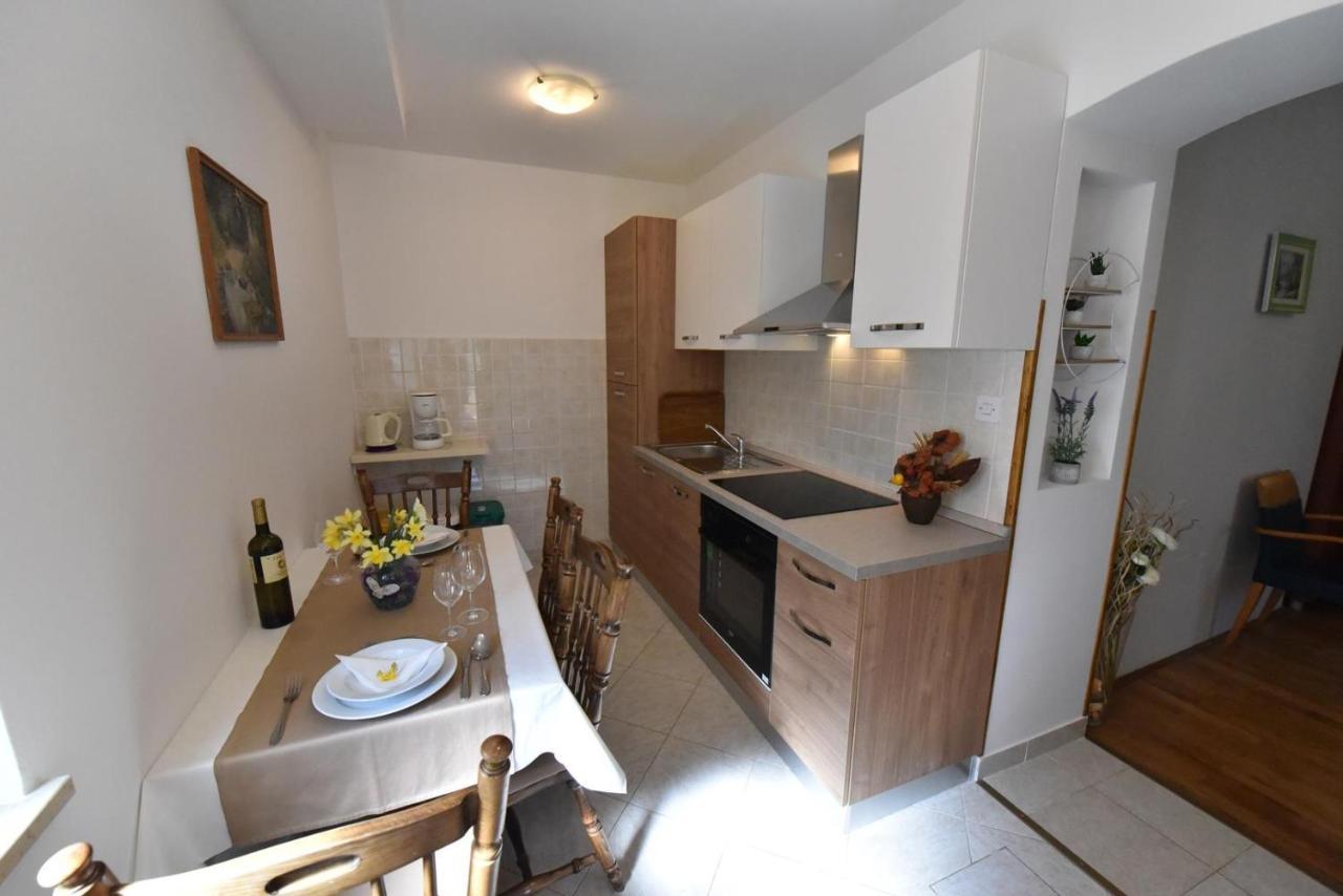 Apartment Nona Tar-Vabriga Eksteriør bilde